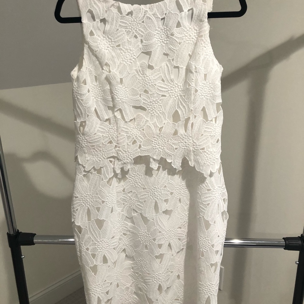 Ellen Tracy White Lace Dress